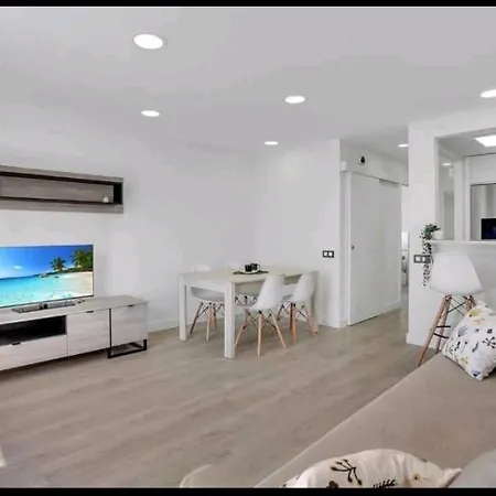 Kay Arenal Exclusiva Vivienda En Playa De * Κοραλέχο
